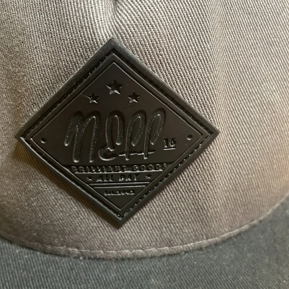 Neff hat - Picture 2 of 6